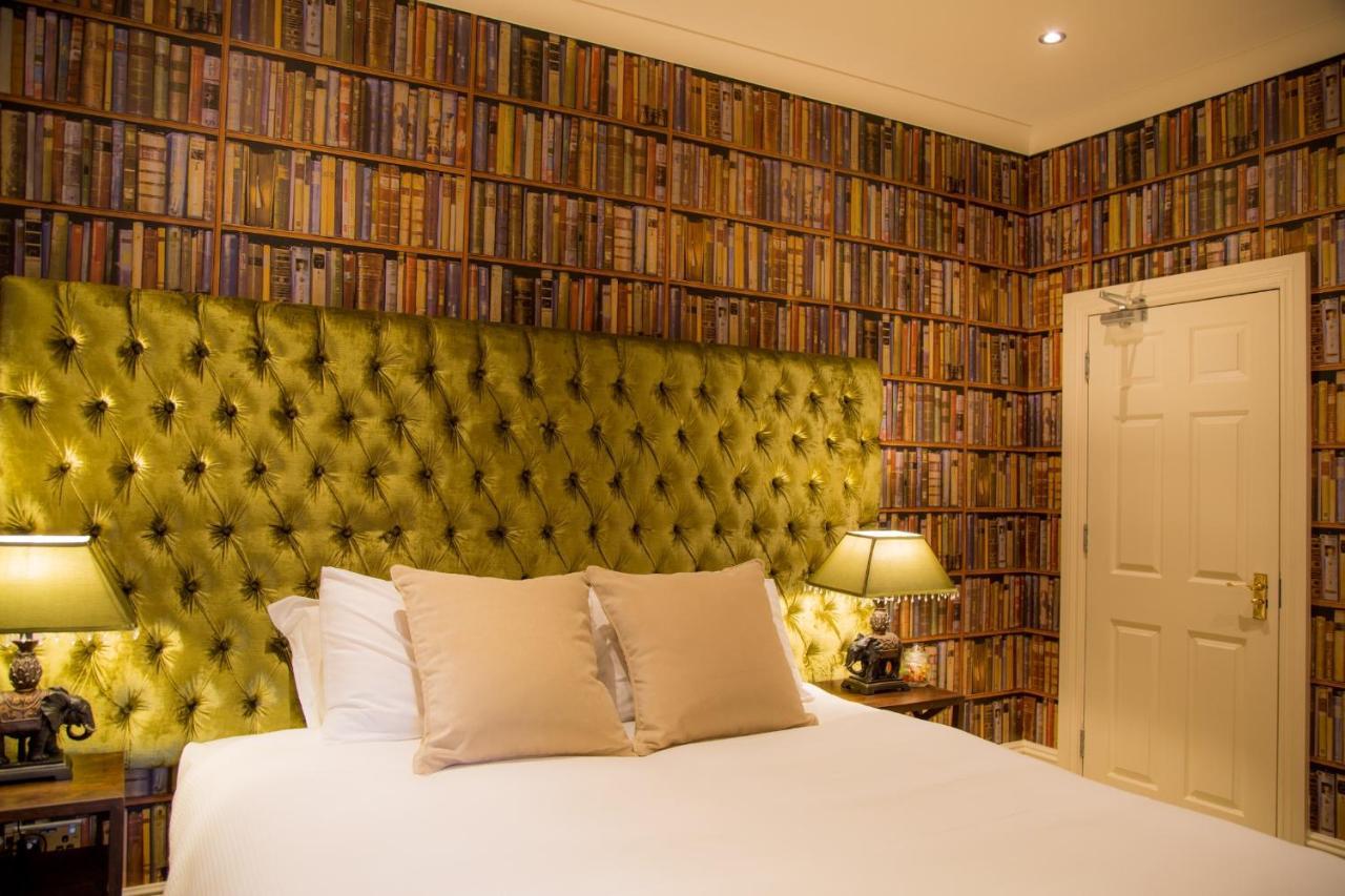 Winckley Stays Preston  Exterior foto A bedroom at The Mitre